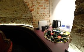 Secret Jacuzzi Mons - Parking privé gratuit